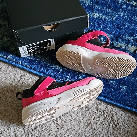 Jordans 10c - Picture 3 of 5